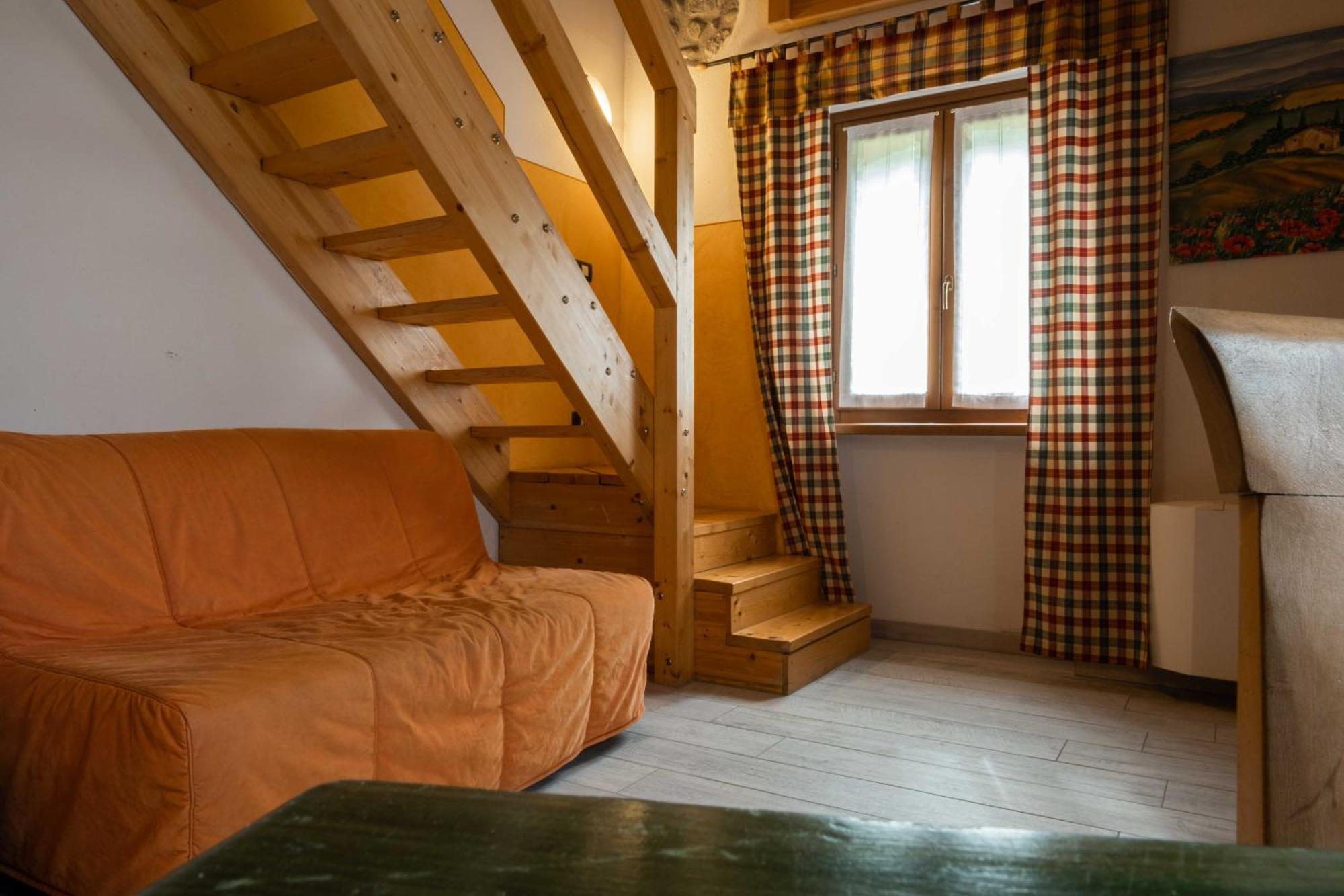 Agriturismo Revena Brentino Belluno エクステリア 写真