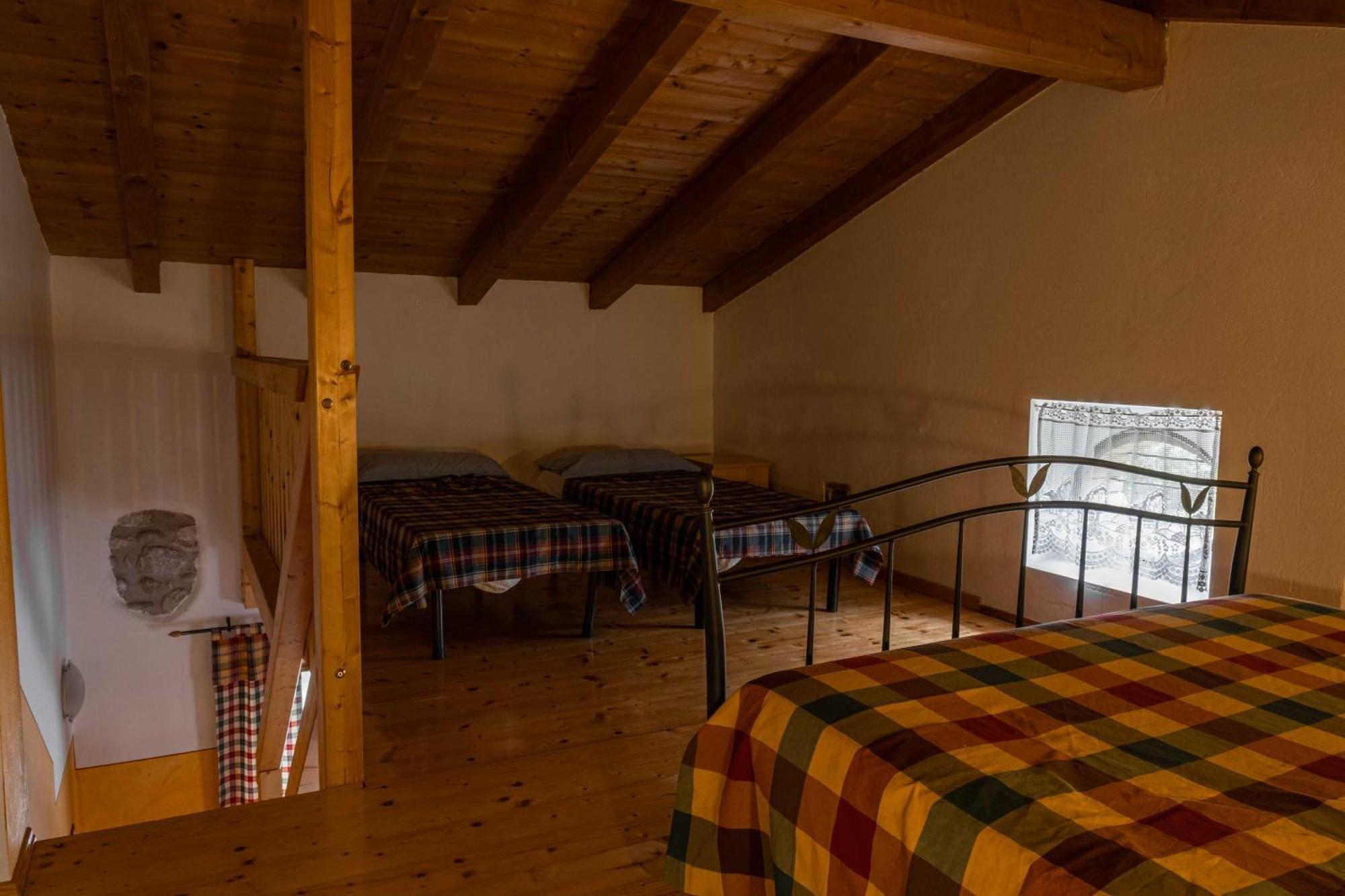 Agriturismo Revena Brentino Belluno エクステリア 写真