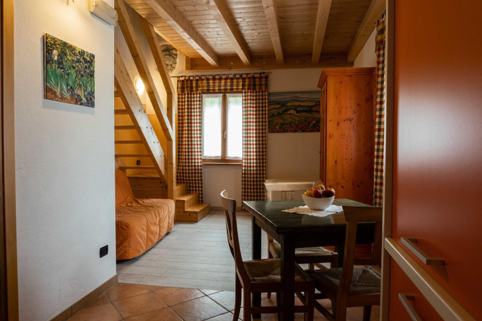 Agriturismo Revena Brentino Belluno エクステリア 写真