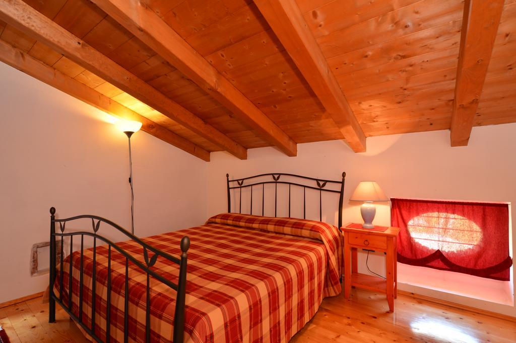 Agriturismo Revena Brentino Belluno エクステリア 写真